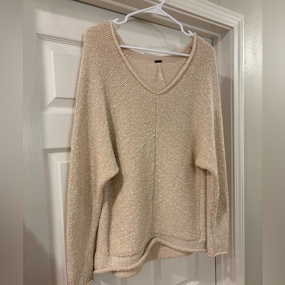 Free People Oversized Knit V-Neck Sweater Boho Slouchy Relaxed Cream Oatmeal Med